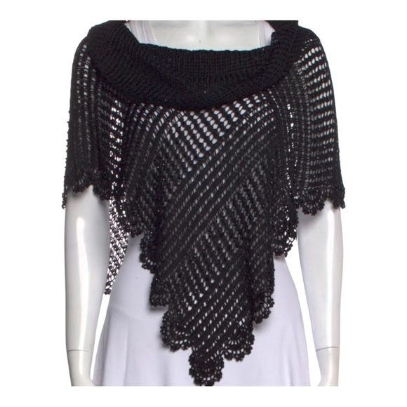 St. John Sweaters - St. John Evening Crochet Beaded Capelet Shaw